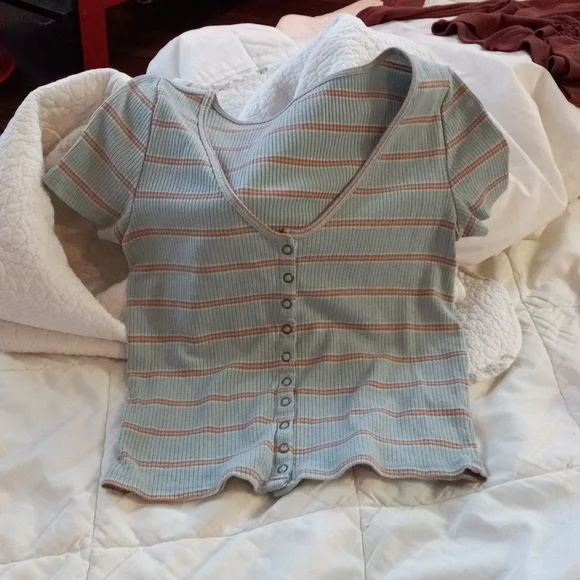 American Eagle sz XS crop top - Picture 3 of 3